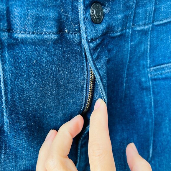 ❤️ Free People Jayde Flare Highrise jeans , Size 32 M56 - Picture 7 of 10